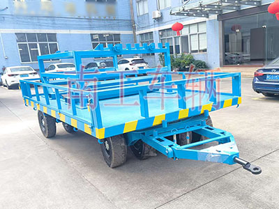 15吨牵引乐鱼（中国）官方护栏型工具拖车I.jpg
