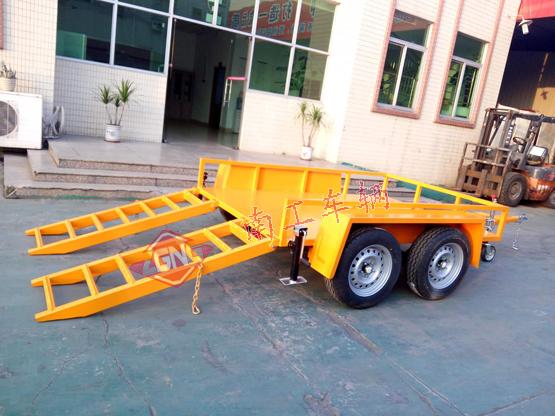 轻型平板车 2.5吨ATV乐鱼（中国）官方 带爬梯