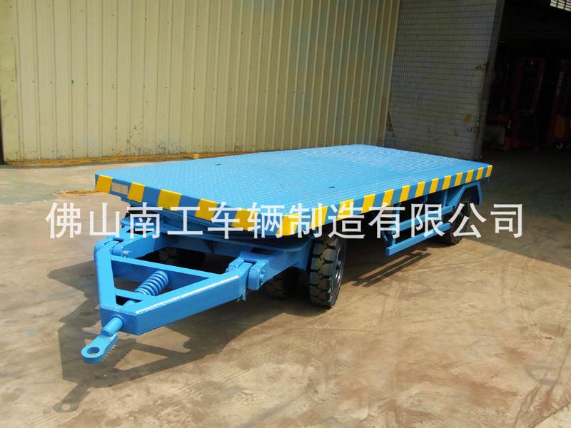 叉车牵引工业平板车 工厂车间周转用10吨乐鱼（中国）官方