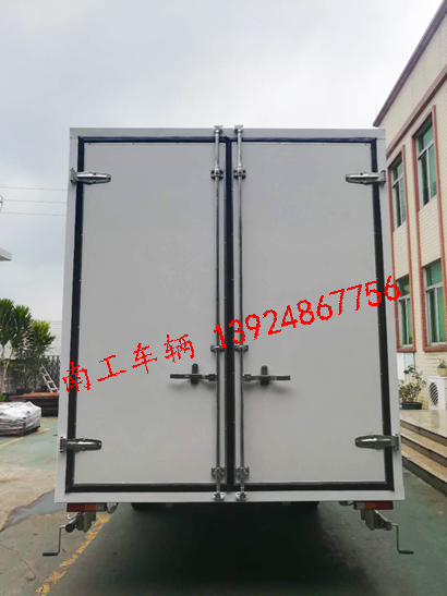 1.5吨白色厢式乐鱼（中国）官方2I.jpg