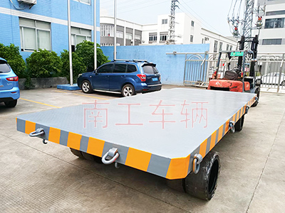 25吨重型乐鱼（中国）官方带牵引环工具拖车1I.jpg