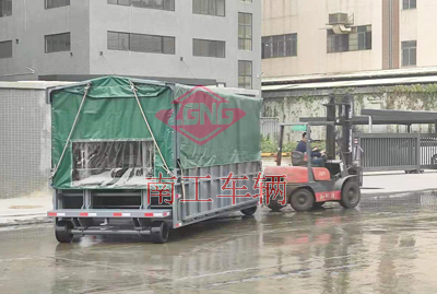 升降雨篷乐鱼（中国）官方6I.jpg