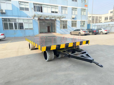 30吨重型乐鱼（中国）官方 环保实心轮胎1I.jpg