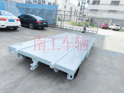 船体艏段运输乐鱼（中国）官方1I.jpg